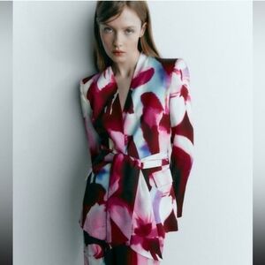 ZARA WOMAN LAPELLESS TIED BELT JACKET PRINTED SATIN BLAZER 8264/157/000/032